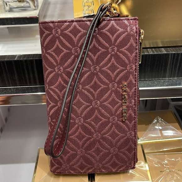 Michael Kors Jet Set Travel Large Double-Zip Wristlet-Wallet-PhoneHolder Oxblood - Picture 3 of 16